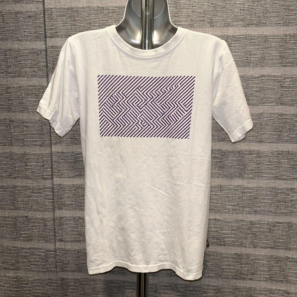 Boy’s Large Nike 6.0 t-shirt